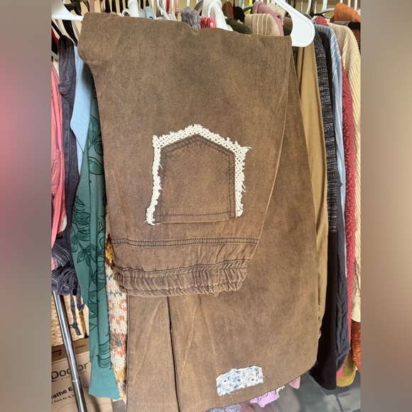 POL "Desert Rose Pants" |
Rustic Charcoal NEW Size Large Brown/Rust - Picture 7 of 7